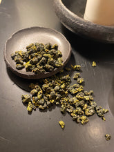 Load image into Gallery viewer, Exoteaque x ANMO Oriental Lily - taiwanese High mountain Oolong