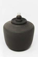 Load image into Gallery viewer, Tea jar 1 by ceramic artist Catharina Sommer