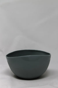 handmade bowl by ceramic artist Catharina Sommer for ANMO